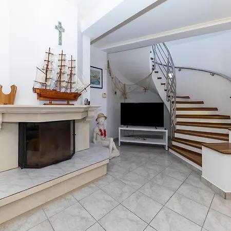 House Malkoč
