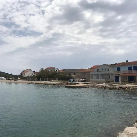 House Malkoč * Betina (Sibenik-Knin)